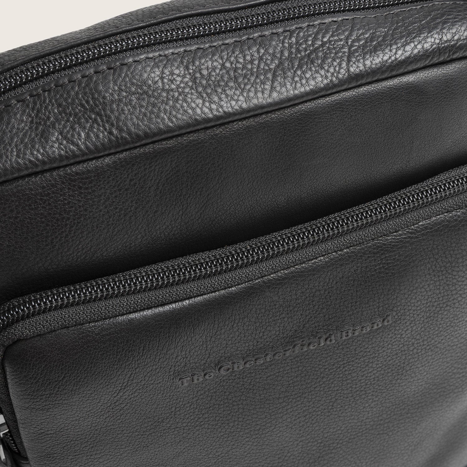 Sac Bandoulière en Cuir Noir Valtorio