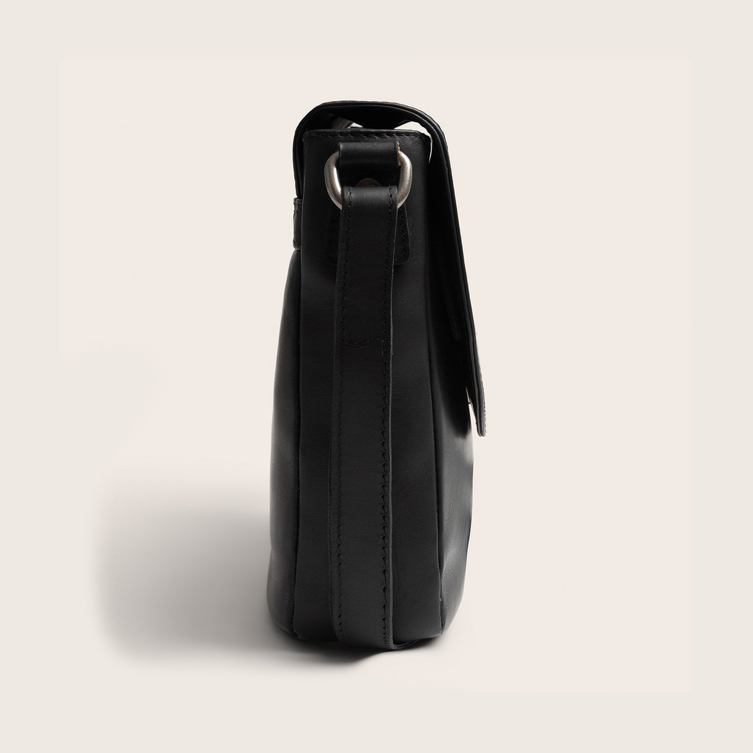 Sac Bandoulière en Cuir Noir Vayana