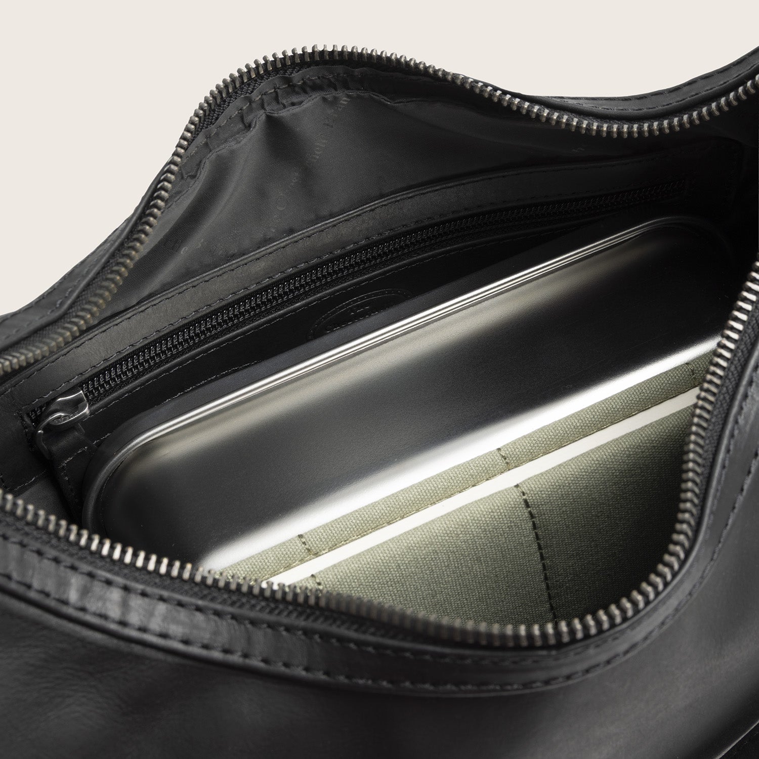 Sac Porté Épaule en Cuir Noir Fierra