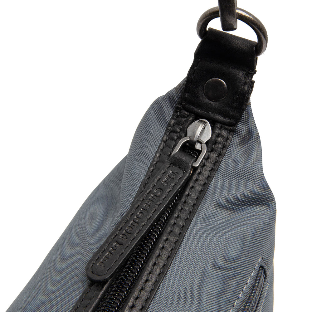 Leather Shoulder Bag Light Grey Lovund