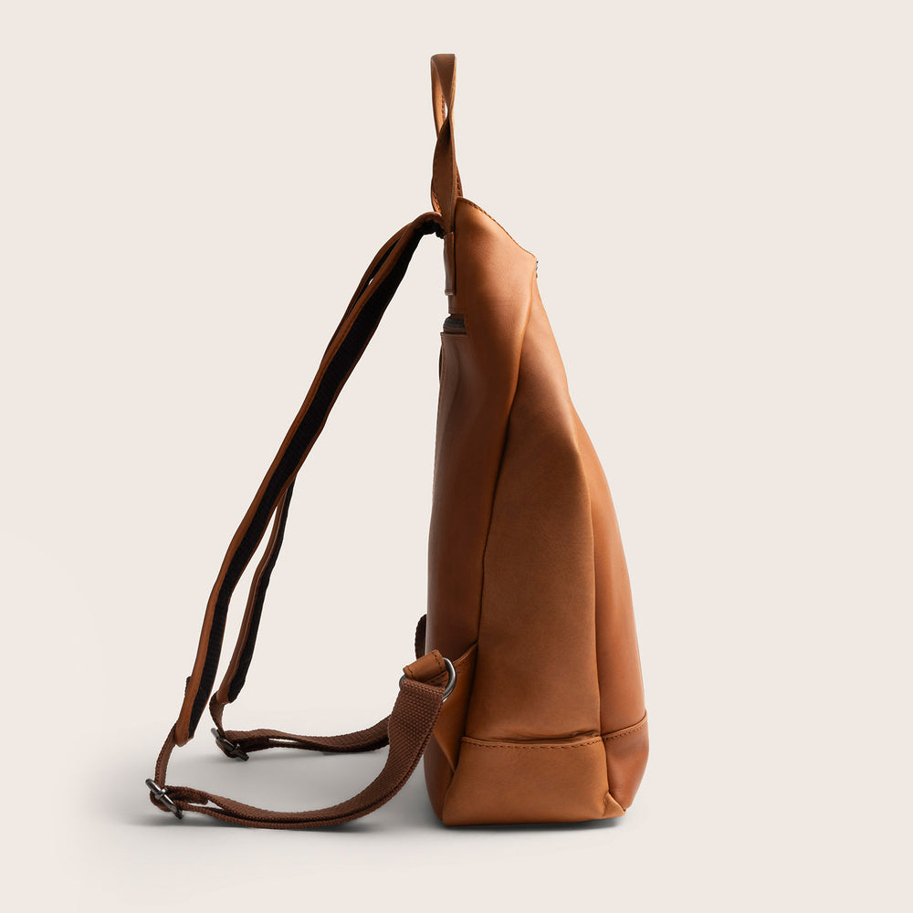 Leder Rucksack Cognac Manchester, Seitenansicht