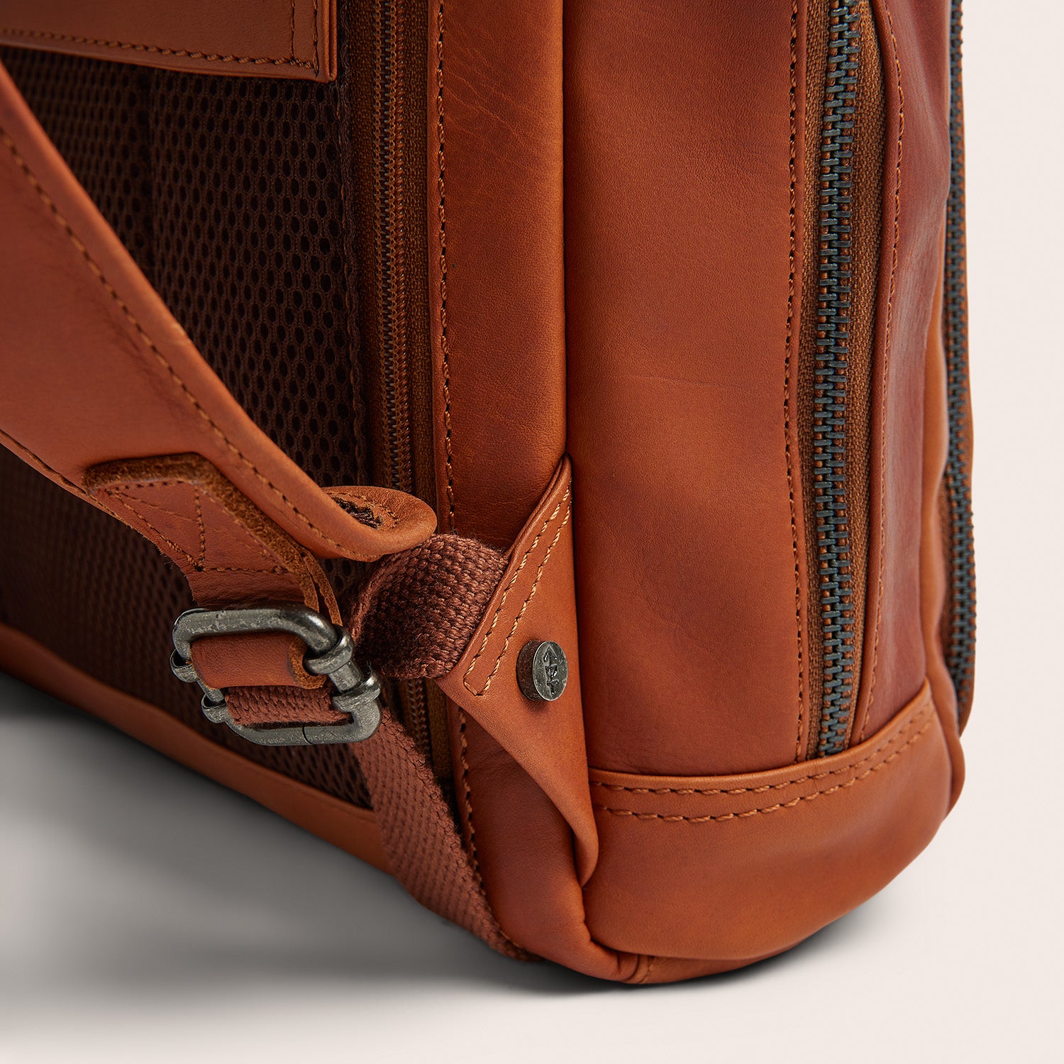 Leather Laptop Backpack Cognac Jasper