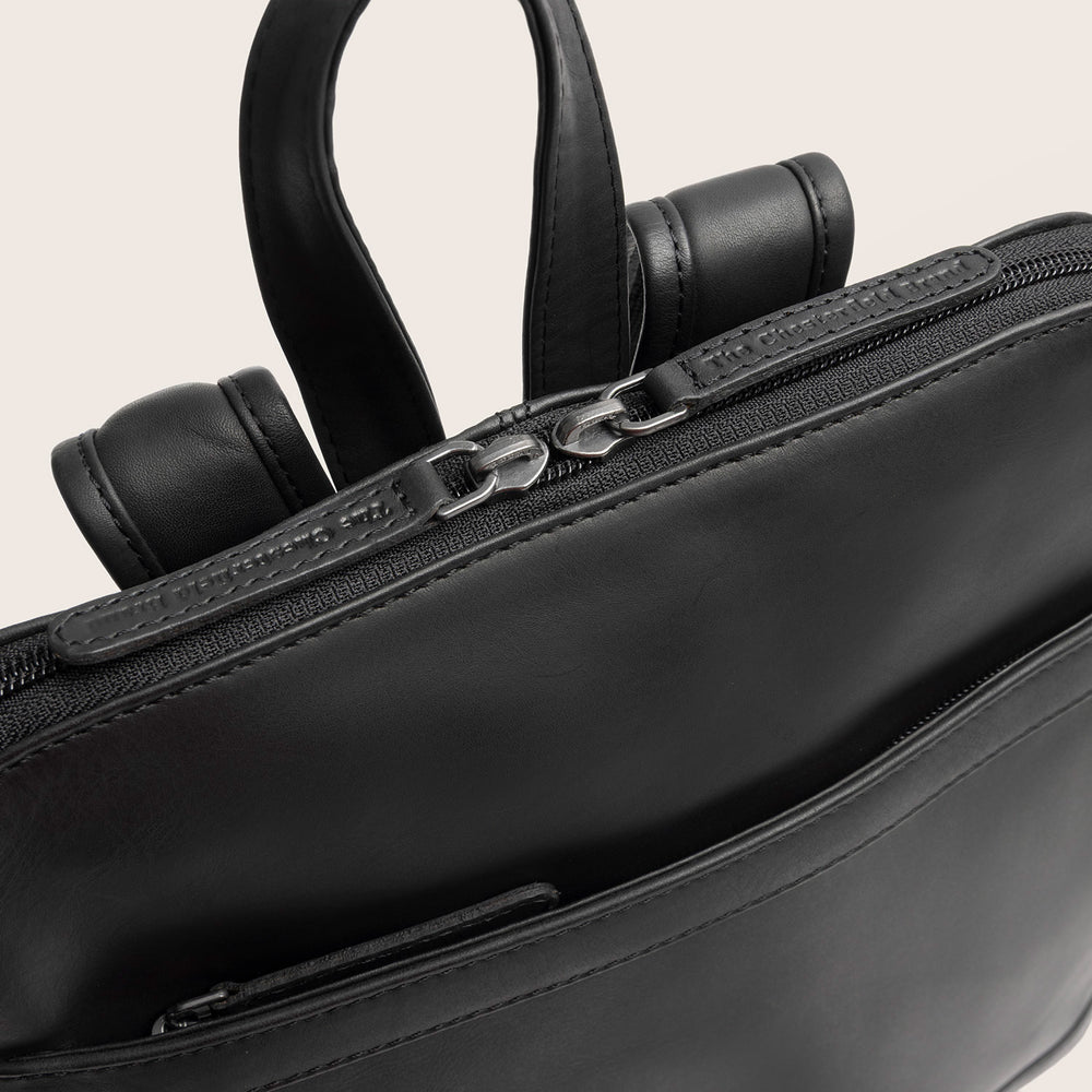 Leather Backpack Black Tigris