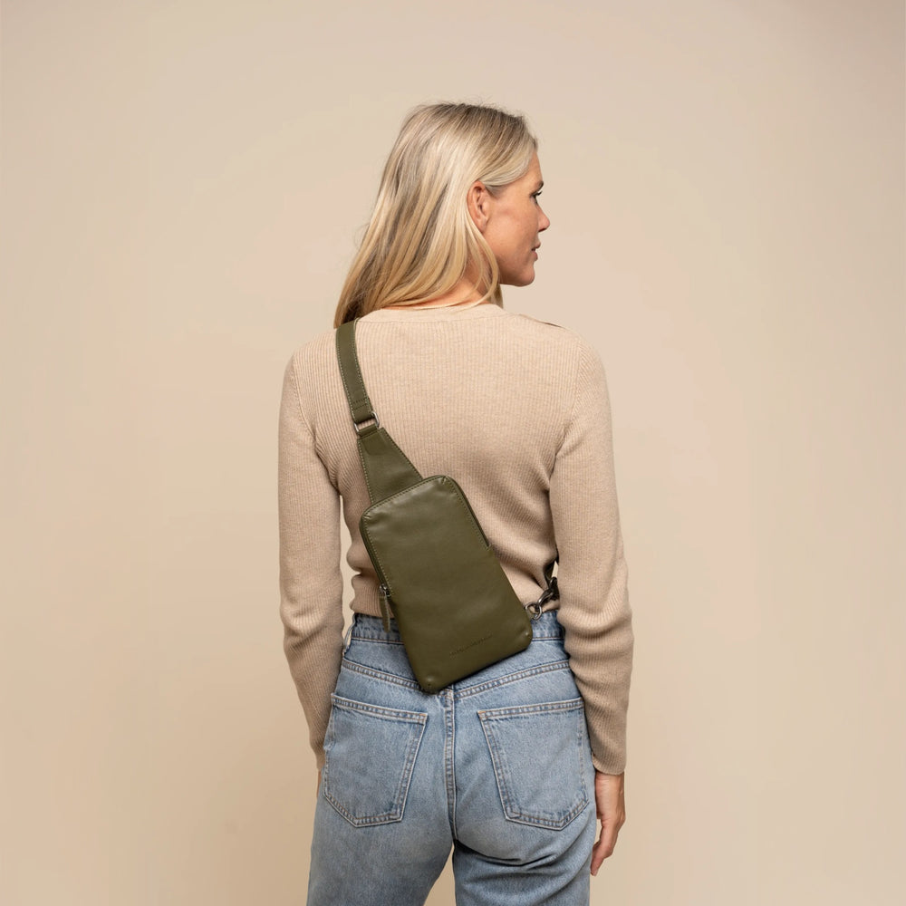 Leren Sling Bag Olijfgroen Isley