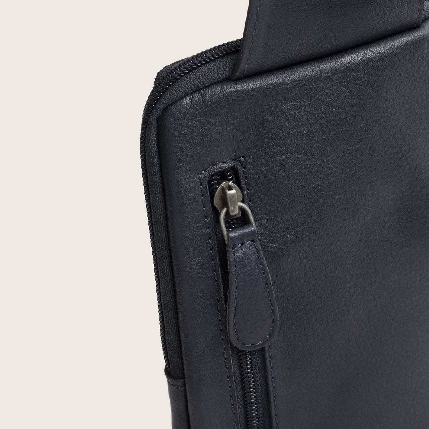 Sacoche Holster en Cuir Bleu Marine Isley
