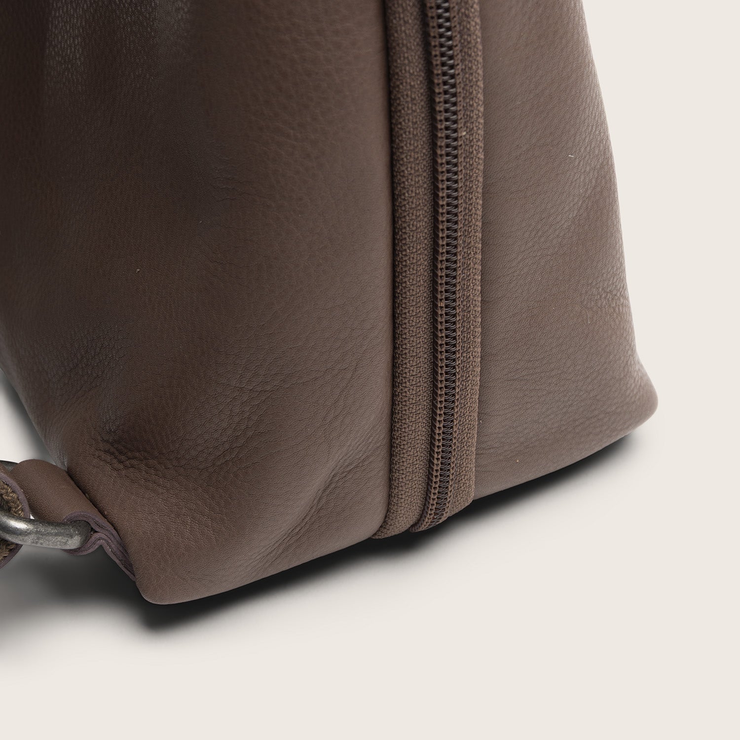 Leather Backpack Dark Taupe Ilara