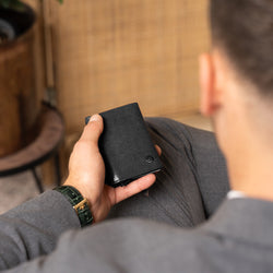 Leather Card Holder Black Gabriela