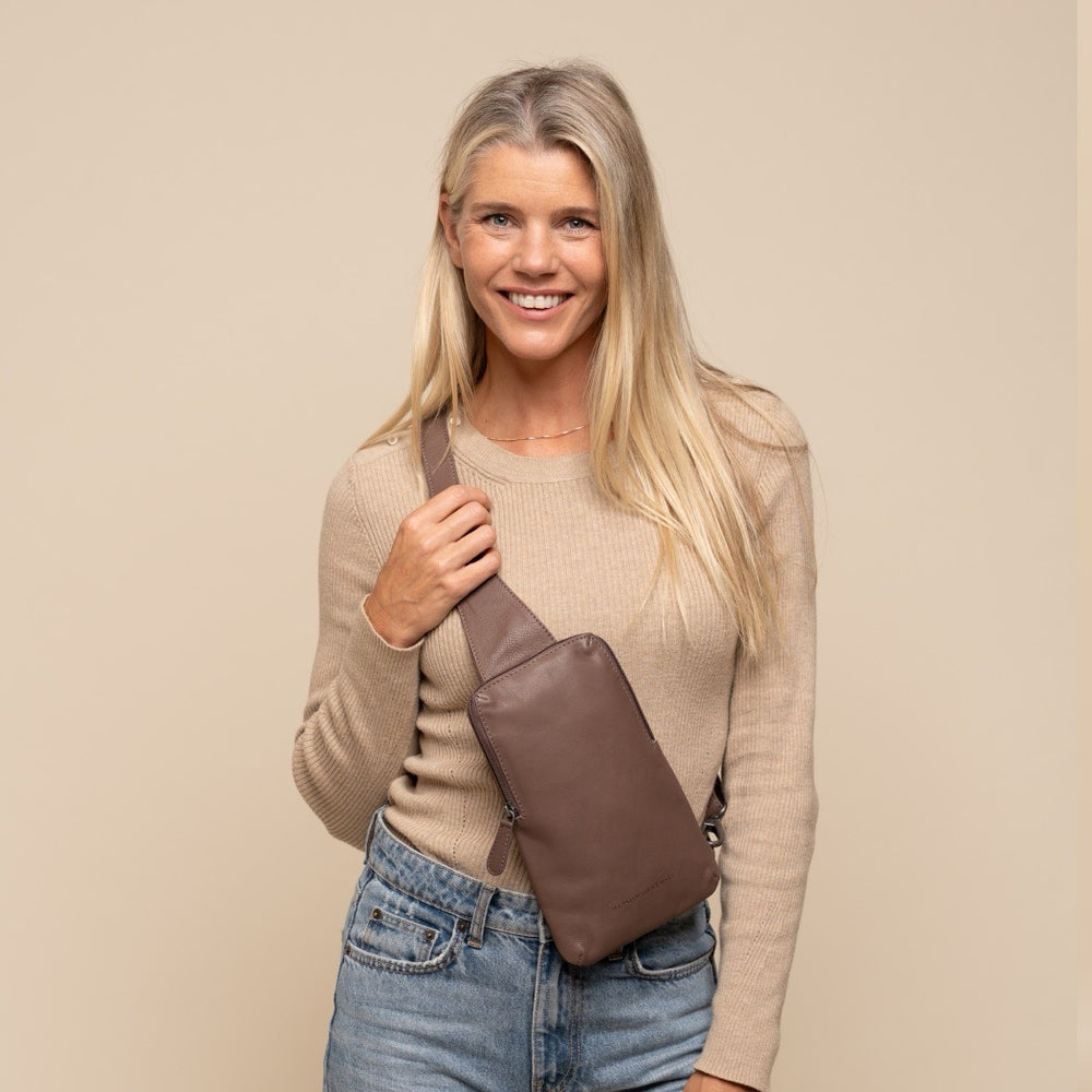 Sacoche Holster en Cuir Taupe Foncé Isley