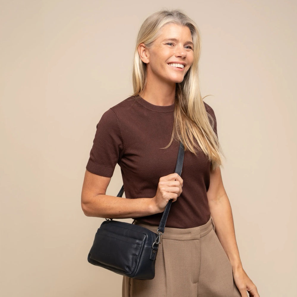 Sac Porté Épaule en Cuir Bleu Marine Liora