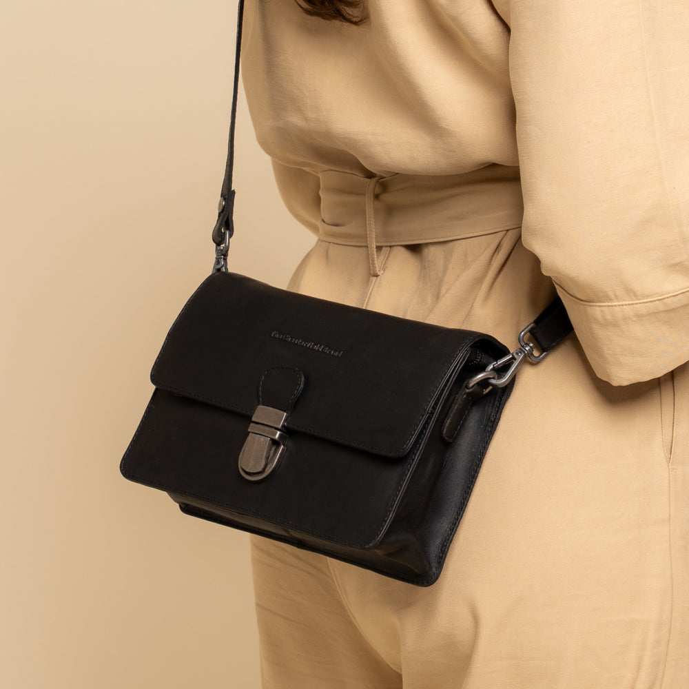 Leder Umhängetasche Schwartz Lucca