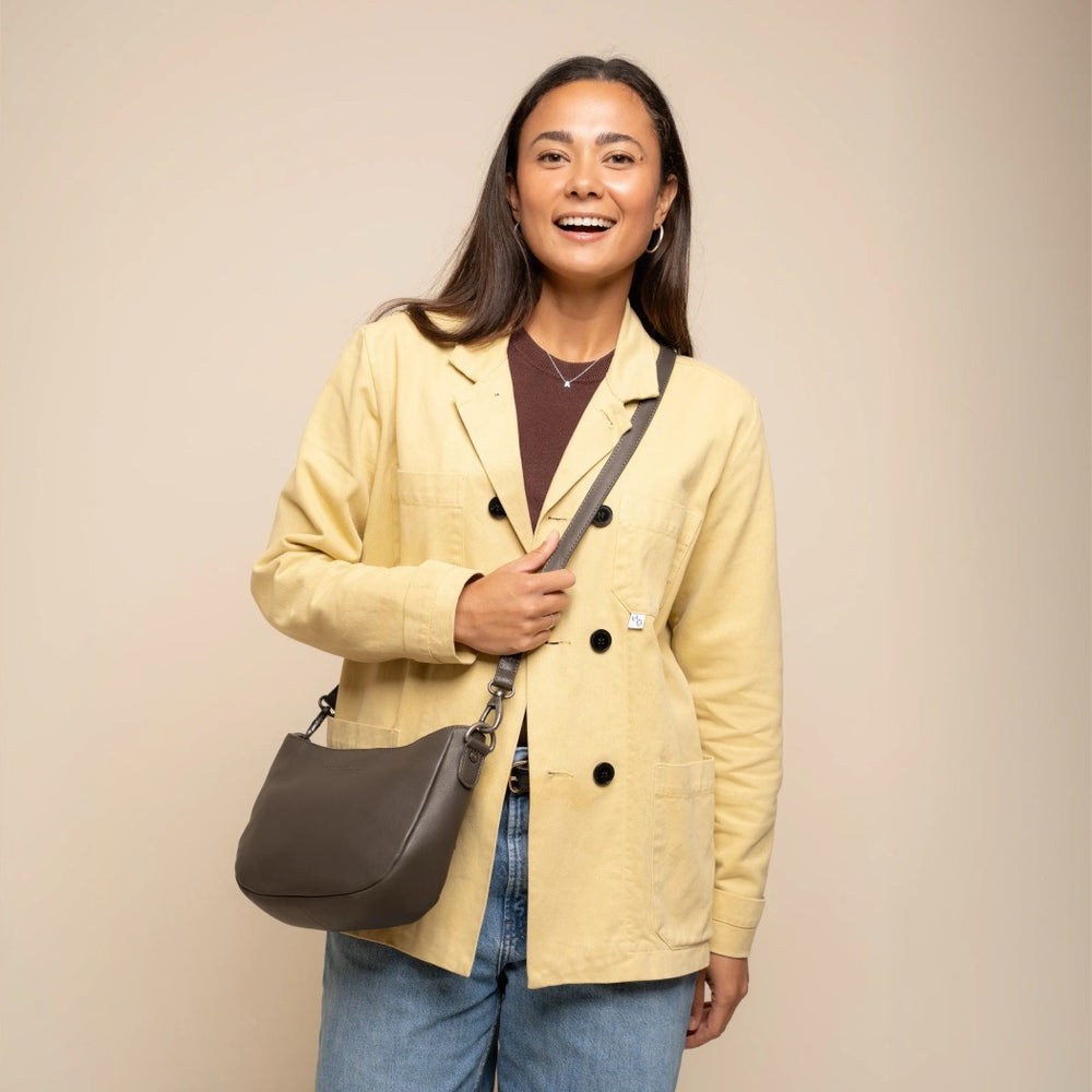 Sac Porté Épaule en Cuir Gris Argile Maris