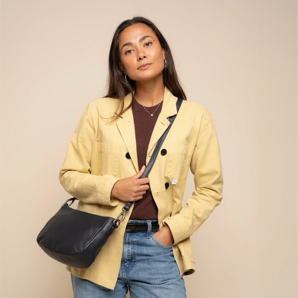 Sac Porté Épaule en Cuir Bleu Marine Maris