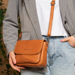 Leather Shoulder Bag Cognac Miloa