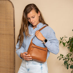 Leather Shoulder Bag Cognac Mirave