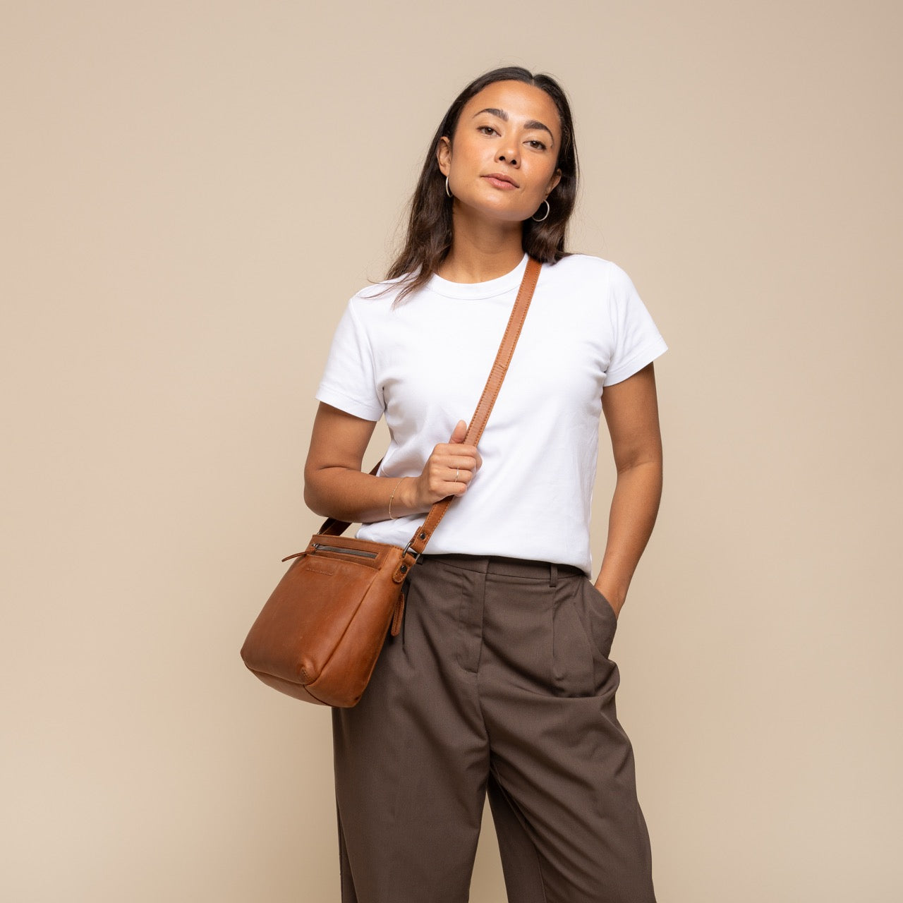 Leather Crossbody Bag Cognac Mumbai