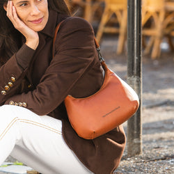 Leather Shoulder Bag Cognac Nancy