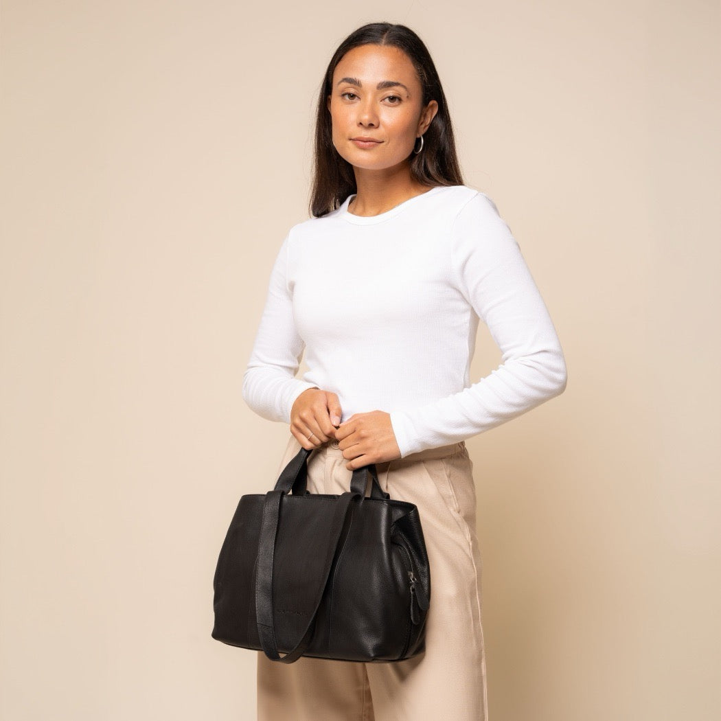 Sac Porté Épaule en Cuir Noir Nerissa