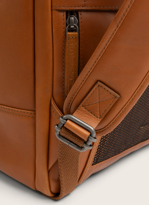 Anti-theft pocket