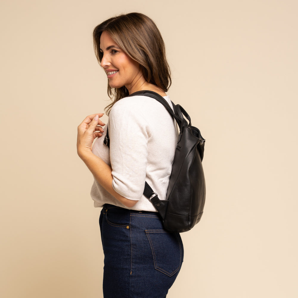 Leather Backpack Black Saar