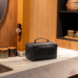 Trousse de Toilette en Cuir Noir Trevia