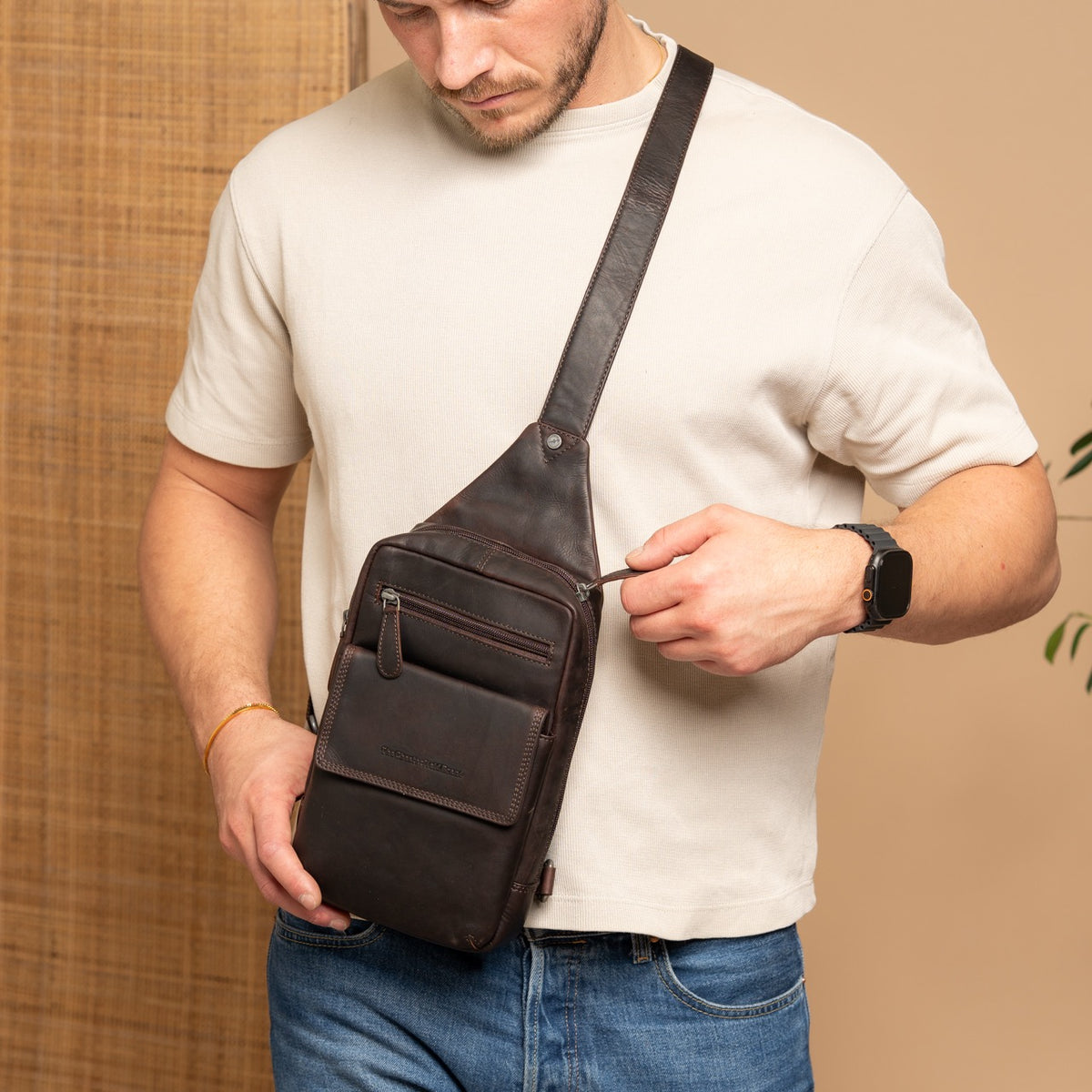 Leder Slingbag Braun Turelle