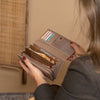 Portefeuille en Cuir Taupe Valetta