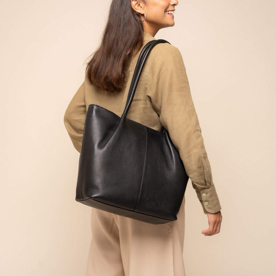 Leder Shopper Schwarz Vespera