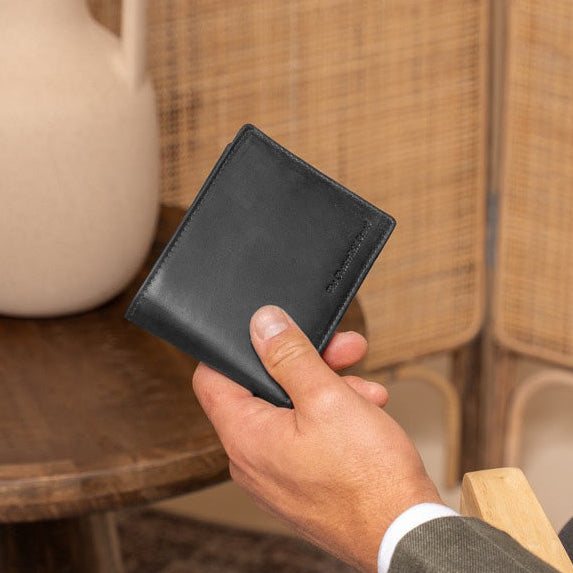 Black leather men's wallet