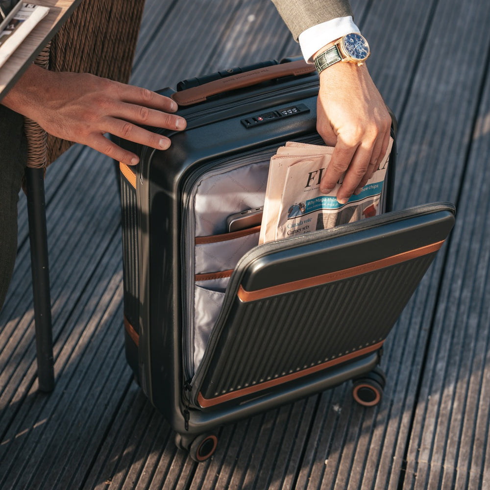 Handgepäck Reisekoffer Vortasche Urban Graphite Zuna