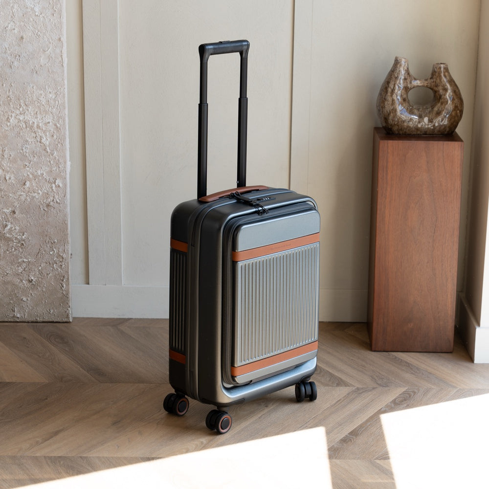 Handgepäck Reisekoffer Vortasche Urban Graphite Zuna
