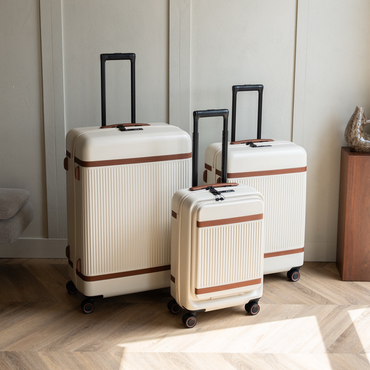 Suitcase Set Front Pocket Sandy Beach Zuna