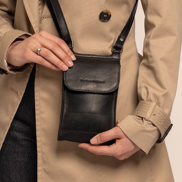 Leather Shoulder Bag Black Nebra